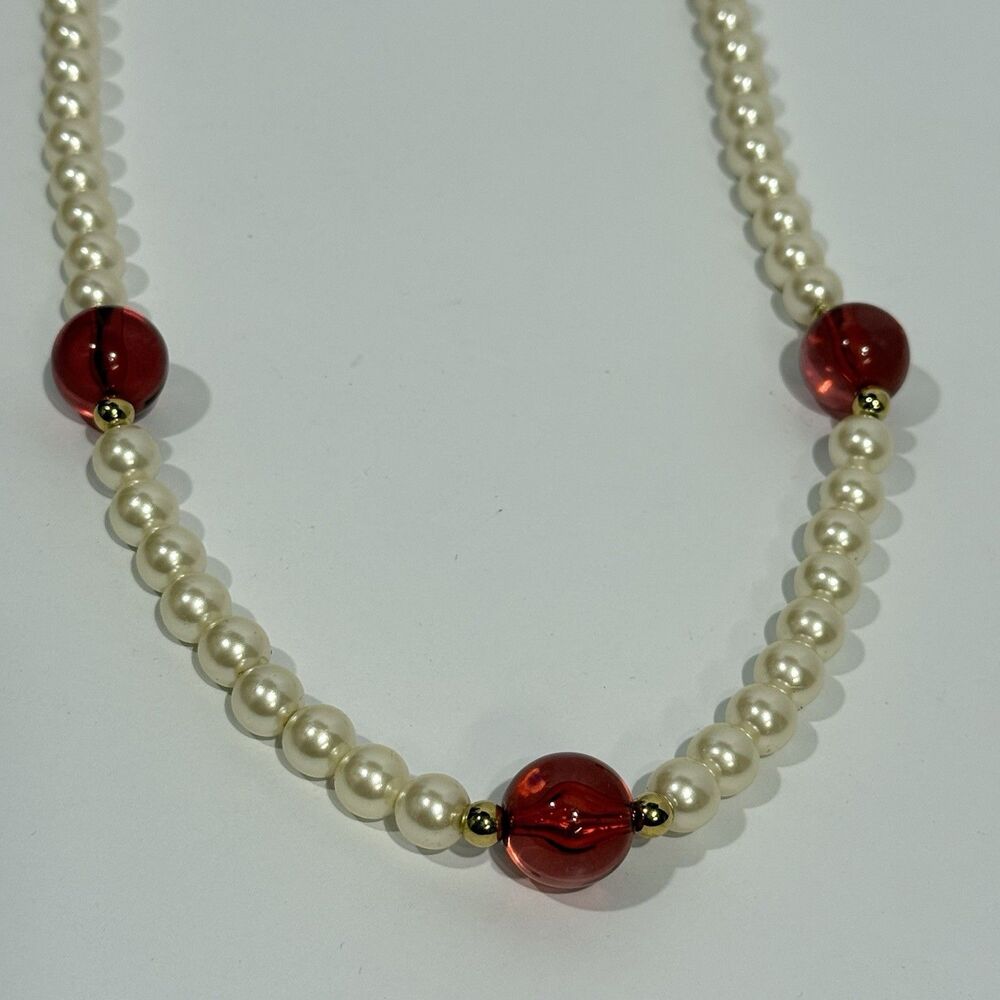 Vintage Faux Pearl Necklace with Large Red Lucite Glass Beads & Gold Accents - Picture 6 of 11